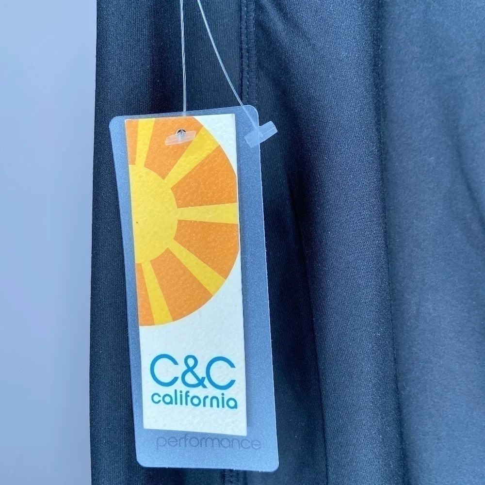 C&C CALIFORNIA | Black & Teal Capri Workout Pants